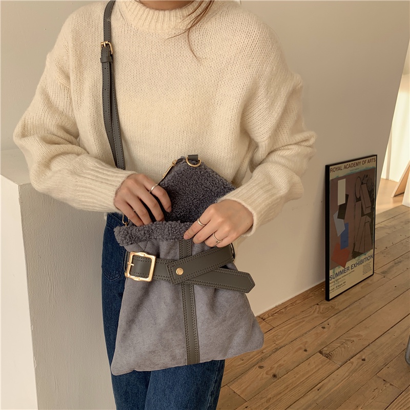 Túi đeo vai IELGY bằng vải lông có 2 màu dành cho bạn nữ