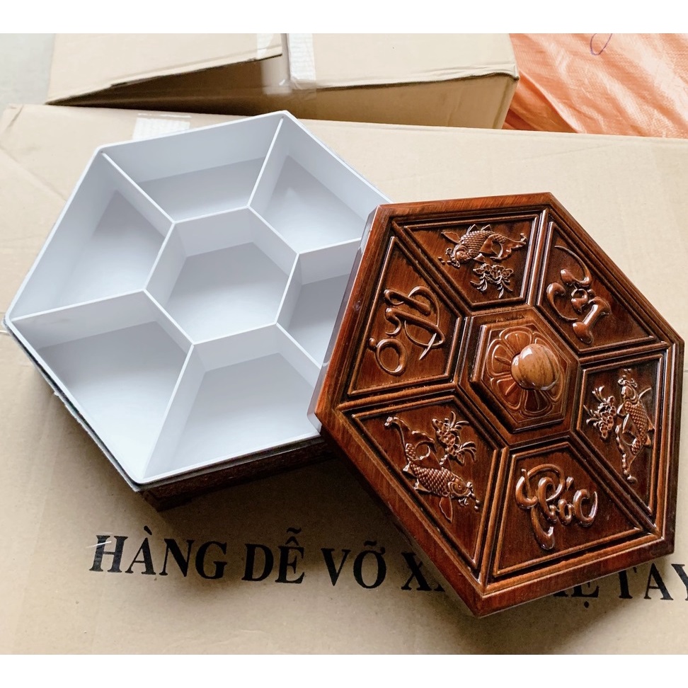 Khay đựng mứt Tết sang trọng giả gỗ họa tiết PHÚC LỘC THỌ cá chép 2024 - Hộp đựng mứt Tết cao cấp HỒNG QUANG