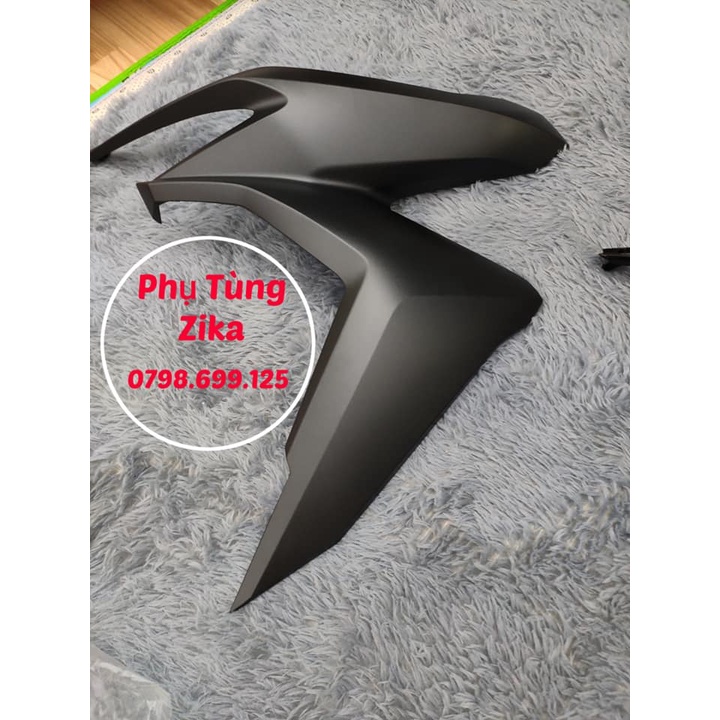 Bửng đen nhám vario click 125&150 dành cho xe đời 2018 đến 2021.