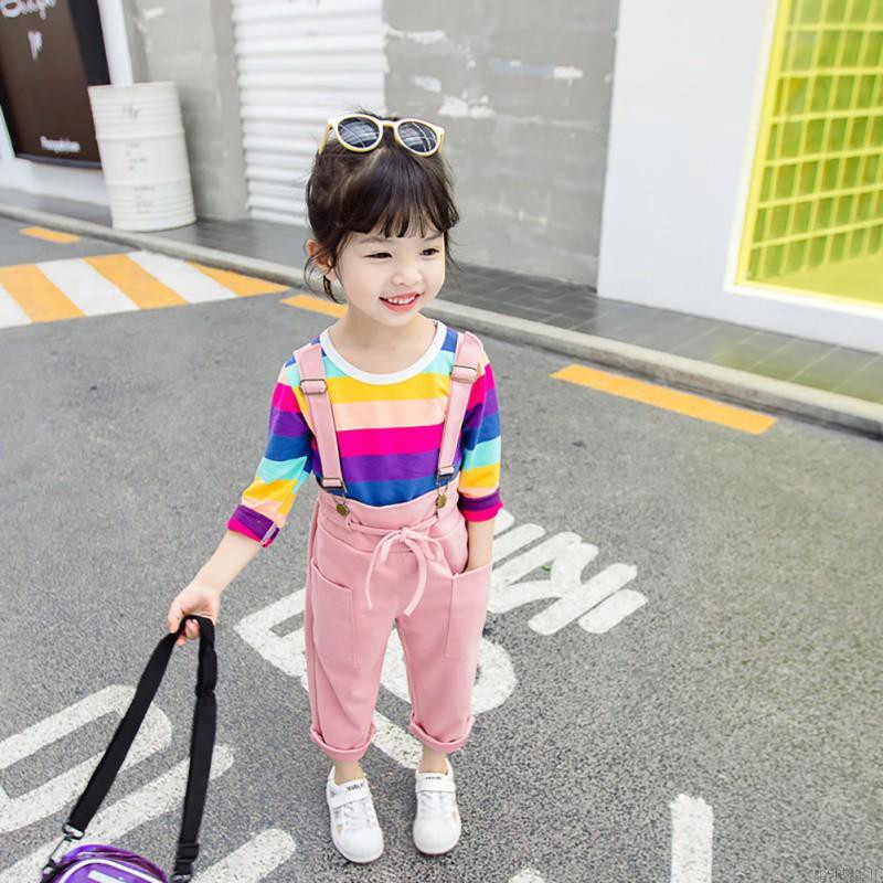 Set áo cổ tròn dài tay sọc cầu vồng + Quần yếm xinh xắn cho bé gái