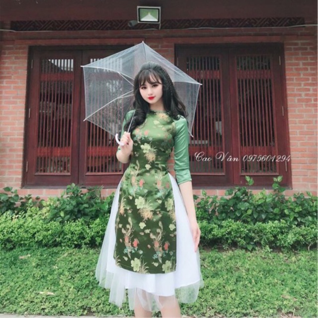 Áo dài gấm