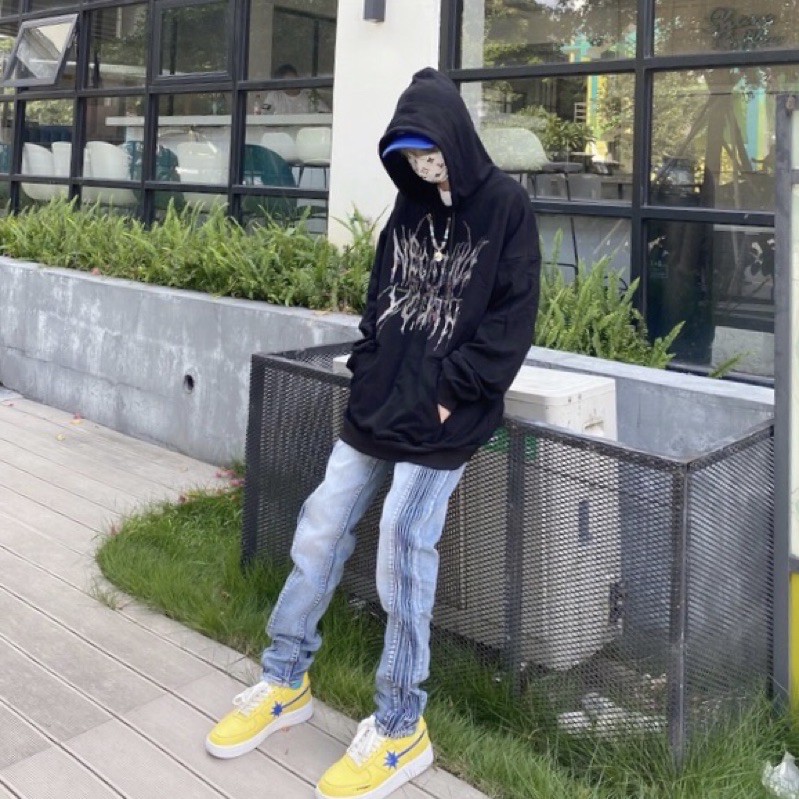 Quần jeans dáng slimfit