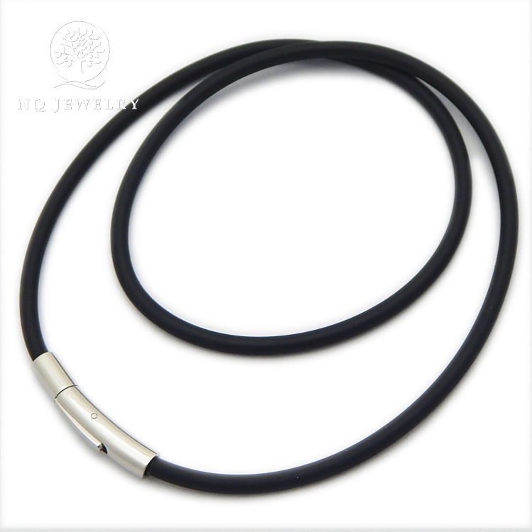 Dây chuyền cao su khóa titan cao cấp - NQ Jewelry