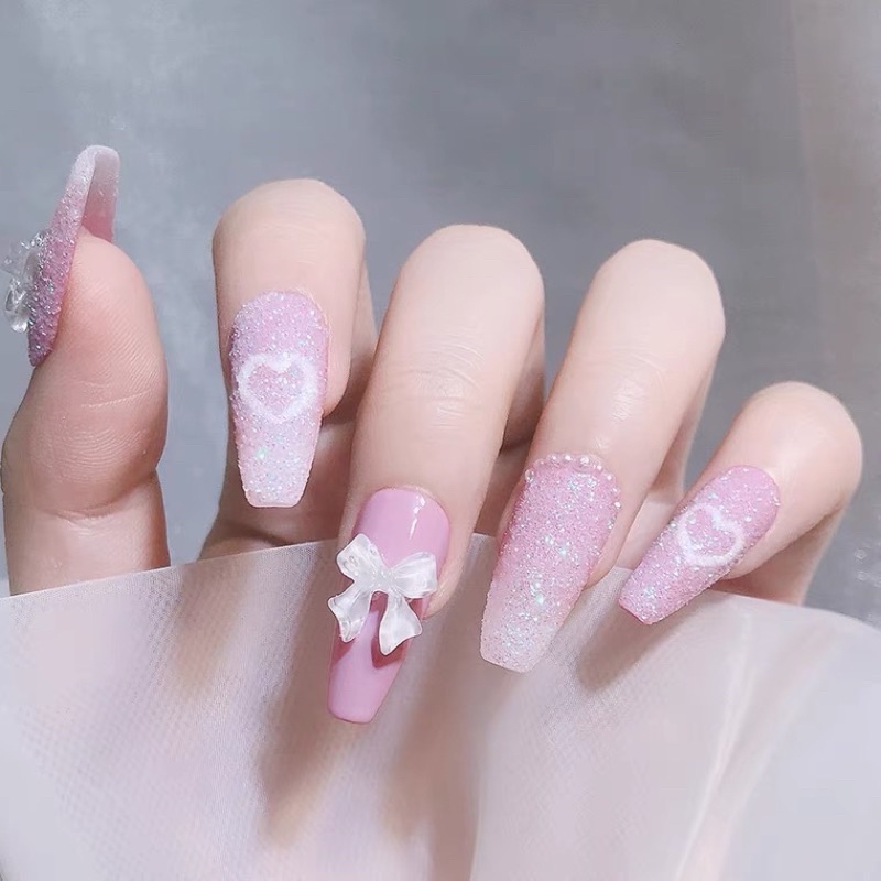 Charm nơ tông thạch