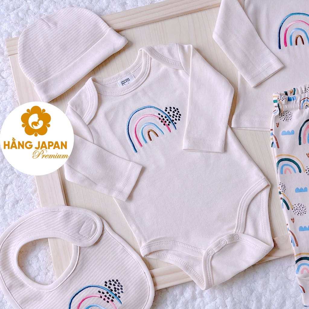 Set đồ sơ sinh 6 chi tiết Gem Look cho bé gồm bộ body, bộ quần áo, mũ, yếm, bao chân cotton organic hàng Úc