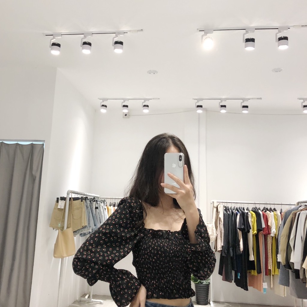 (SẴN) Áo trễ vai họa tiết hoa li ti dài tay Ulzzang