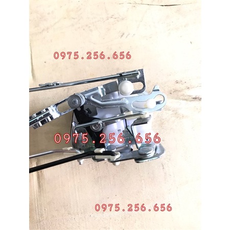 Ổ khoá ngậm cửa HD3T5 L phụ tùng ô tô phụ tùng Hùng Lỳ