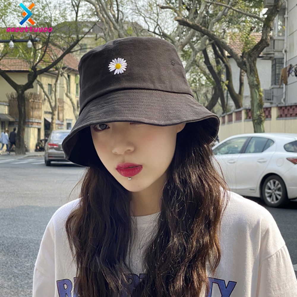 Nón vành che nắng hai mặt thêu hoa cúc xinh xắn thời trang cho nam và nữ