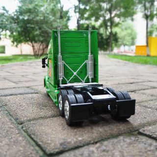 Xe Mô Hình Container 1:32