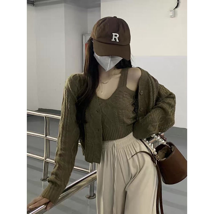 Áo cardigan len mix áo 2 dây B04, sét cardigan và áo dây len hàn siêu xinh.