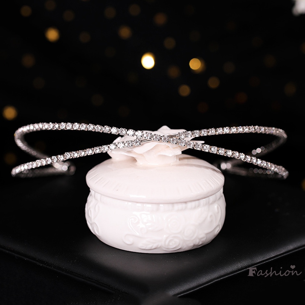 Băng Đô Cài Tóc Đính Đá Thiết Kế Thanh Lịch Nhẹ Nhàng Cho Nữ