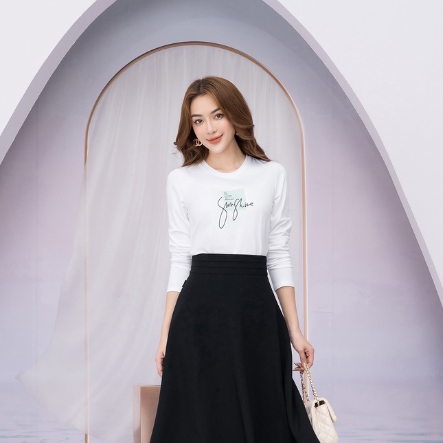 Áo thun dài tay in chữ Sunshine chất liệu Cotton Compact LOZA - LT802126