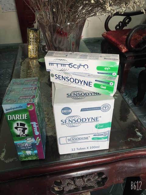 RẺ VÔ ĐỊCH KEM ĐÁNH RĂNG ÔNG TÂY DARLIE THÁI LAN -CHÍNH HÃNG