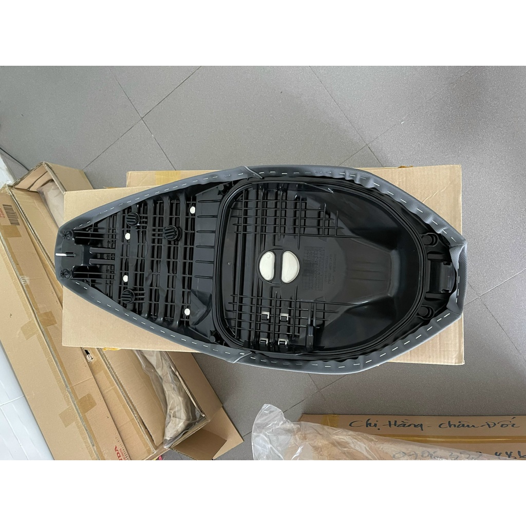 yên xe future led 125 hàng chính hãng 77200k73