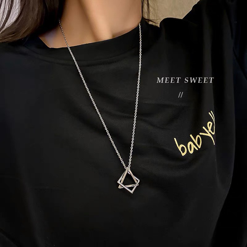 Dây chuyền unisex Vemico mặt tam giác sành điệu PK15