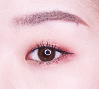 Mascara PONY BLOSSOM VOLUMIZING MASCARA