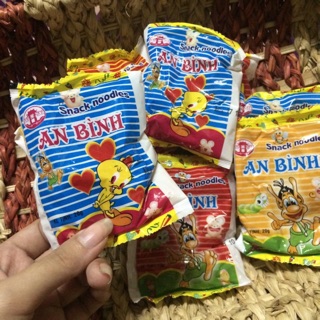 Mỳ tôm trẻ em