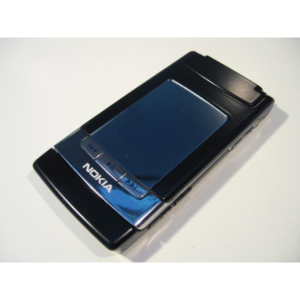Điện thoại Nokia N76 nắp gập chính hãng