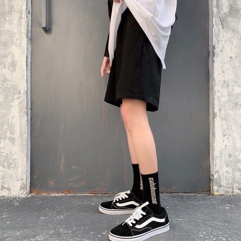 Quần Short Nữ Nam Kaki Basic Unisex - Kiểu Quần sooc đùi vải Thô Mềm màu đen màu be trơn Ulzzang
