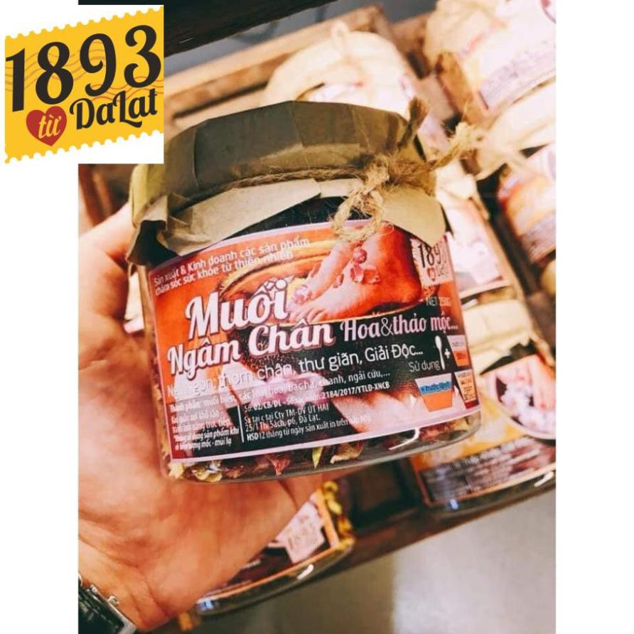 [𝐅𝐫𝐞𝐞 𝐒𝐡𝐢𝐩 - 𝐆𝐢𝐚́ 𝐓𝐨̂́𝐭 𝐍𝐡𝐚̂́𝐭] Muối ngâm chân Hoa và Thảo Mộc 1893 Đà Lạt - Thư giãn, giải độc  ( Tổng kho bán sỉ ) | BigBuy360 - bigbuy360.vn