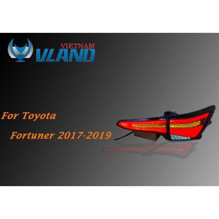 ĐÈN HẬU CHO TOYOTA FORTUNER 2017-2019 NÂNG CẤP LÊN 2021