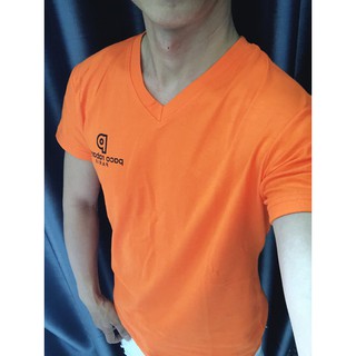 Áo thun cổ tim nam body
