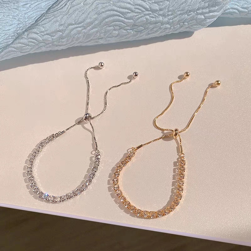 Vòng đeo tay dạng chuỗi dây màu vàng/ bạc thời trang tinh tế cho nữ