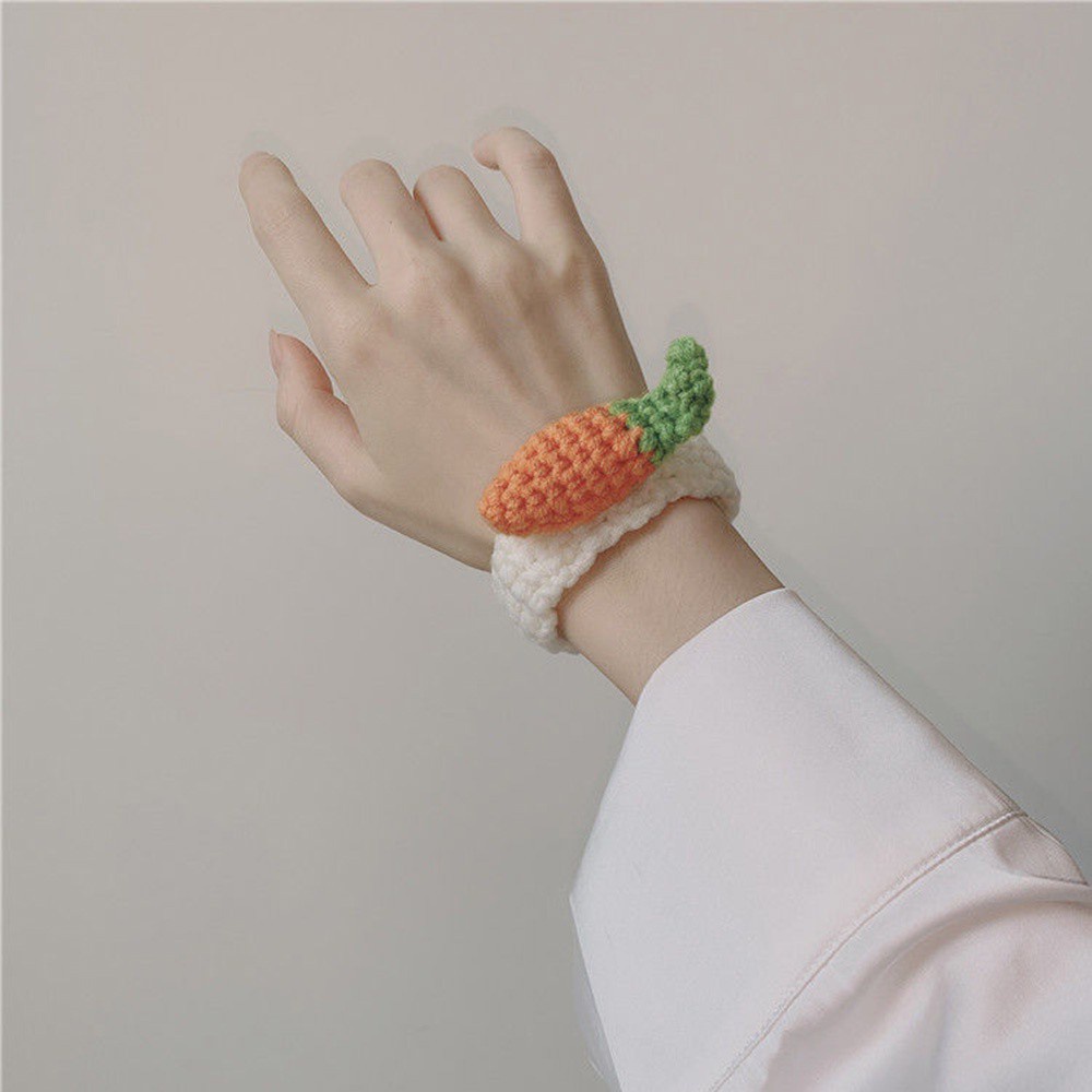 Vòng Đeo Tay Đan Len Mặt Hình Gấu / Ếch Dễ Thương