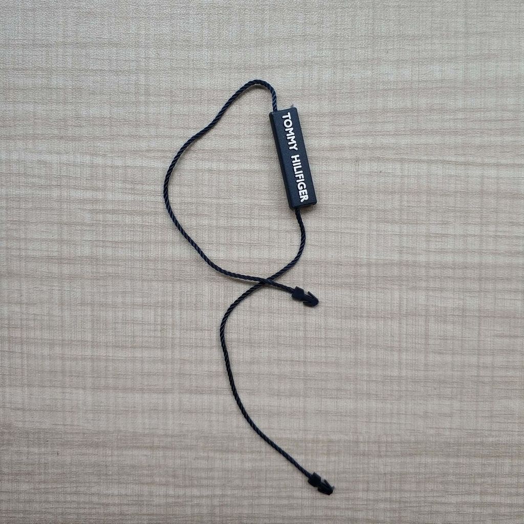 Thẻ Tên Treo Quần Áo In Logo Độc Đáo Chất Lượng Cao