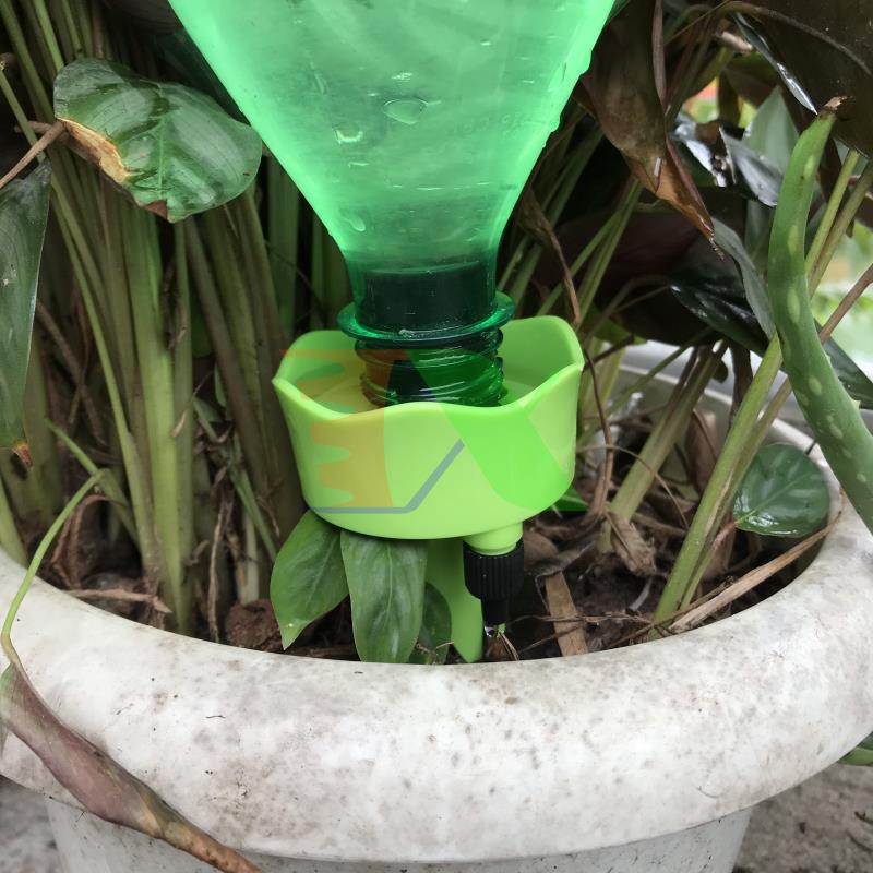 Bộ 12 Que cắm tưới lắp chai nhựa pet C-08, Đầu tưới nắp chai pet, Nhỏ giọt điều chỉnh lưu lượng