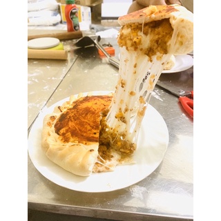 Pizza Chicago gấp 3 phomai ( mua 5 tặng 1 )
