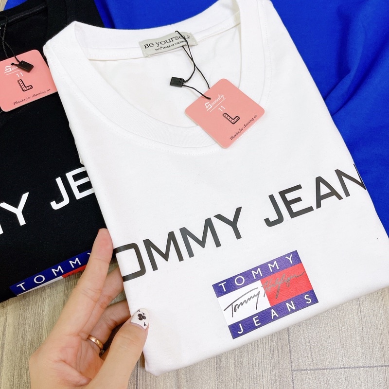 Áo Thun PHÔNG UNISEX CHỮ LOGO TÓM MY - Hình chụp thật