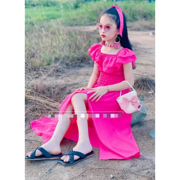 Đầm xòe bé gái