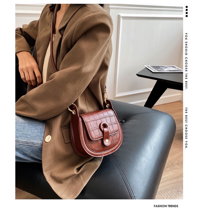 Túi Đeo Chéo Có Khóa Nam Châm Thời Trang Thu Đông 9 Kiểu Cho Nữ