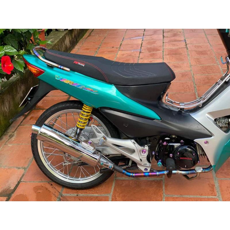 Chữ Wave Alpha Titannium Gr5 18cm Sẵn Keo Dán 3M