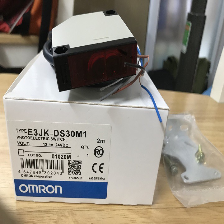 Cảm biến quang E3JK-DS30M1