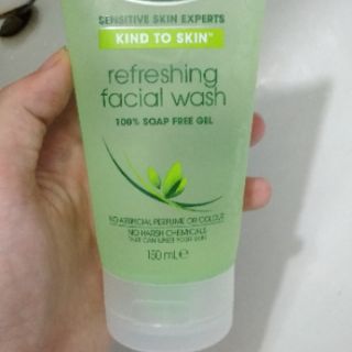 Sữa rửa mặt SimPle
