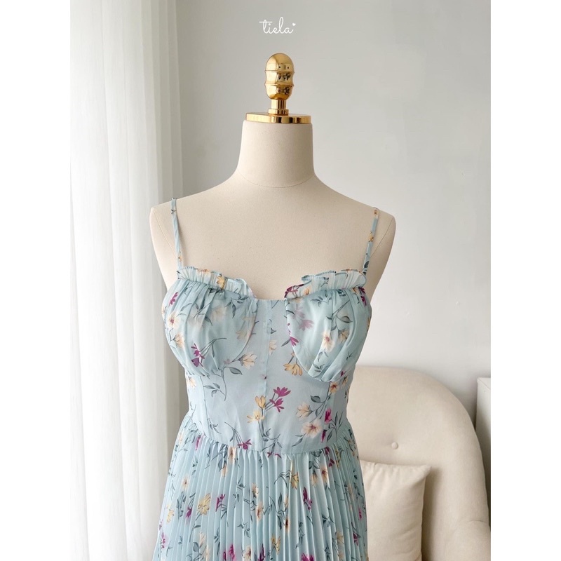 VÁY TƠ ÁNH KIM FAE DRESS của Tiela - Size S | Ancient Magic by Ly Hỏa