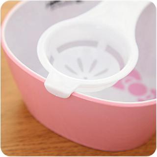 Dụng cụ tách lòng đỏ trứng tiện dụng