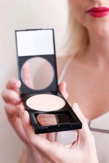 Phấn phủ REVLON