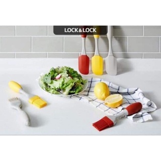 Dụng cụ lật đồ ăn lock&lock LOL125