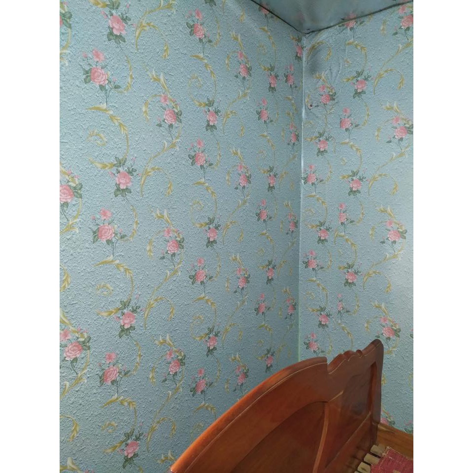 [mua3giam5k] Cuộn 10m giấy dán tường Hoa hồng leo nền xanh