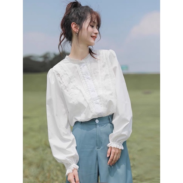Sơmi trắng phối ren- ly cá tính