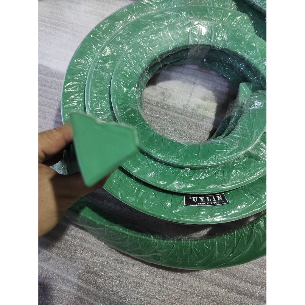 Cao Su UyLin 4 Cạnh Việt Nam [ Cạnh băng Bida ]