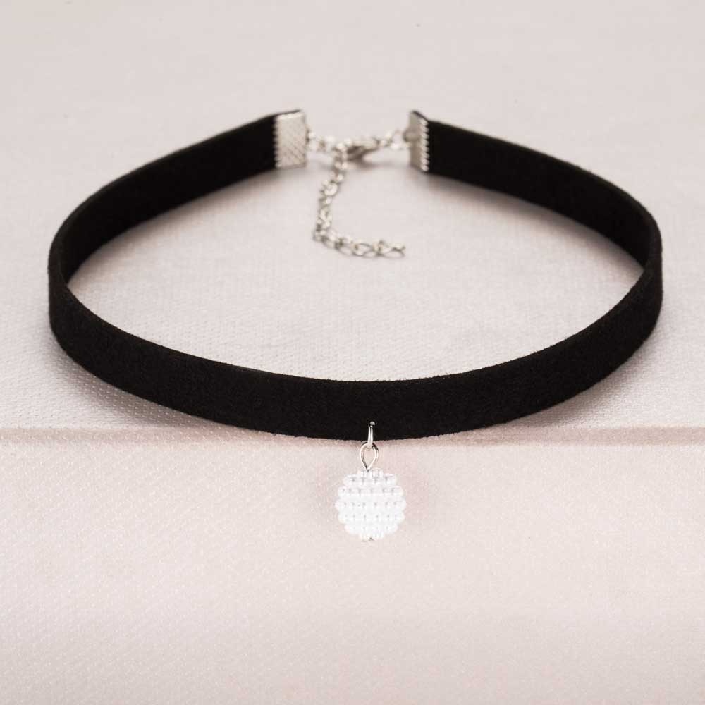 Vòng Cổ Choker Nhung Đen Đính Ngọc Trai Nhân Tạo Phong Cách Gothic 2020