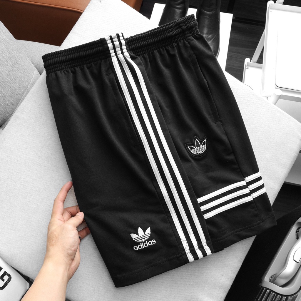 Quần Short Thun Adidas 3 sọc trắng mẫu mới chất nỉ da cá xịn sò - LA STORE MENSWEAR