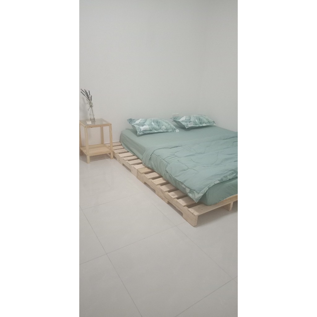 Giường pallet 1m2x2m 2 tấm có tặng pát sắt nối - Homevuive | BigBuy360 - bigbuy360.vn