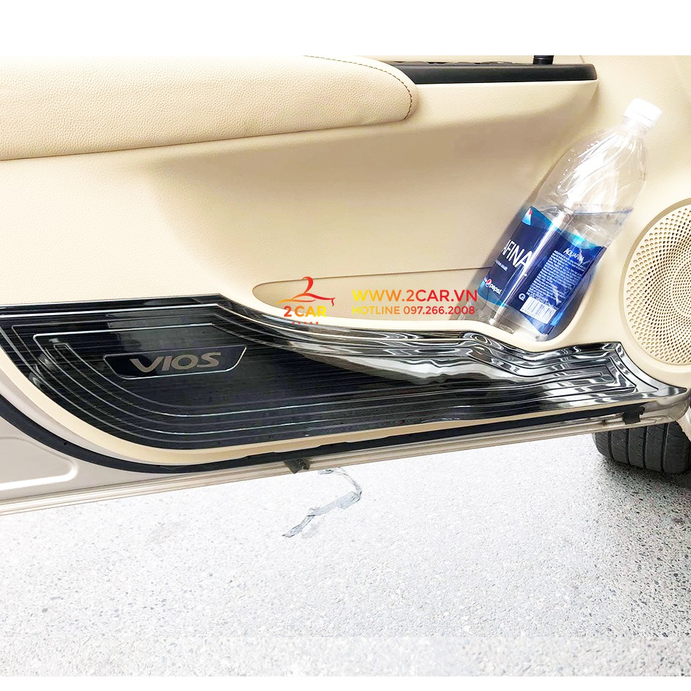Ốp Tapli Cánh Cửa Xe Toyota Vios 2019-2020-2021-2022, Ốp màng loa xe Vios, Hàng TiTan Cao Cấp