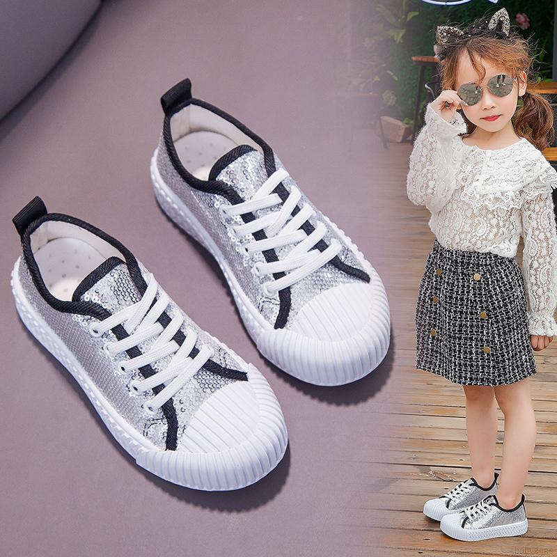 Giày thể thao thắt dây trang trí kim tuyến phong cách Hàn Quốc cho bé