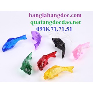 Con cá chép pha lê phong thủy (5cm) biểu trưng cho sự dư dả, thăng tiến công danh